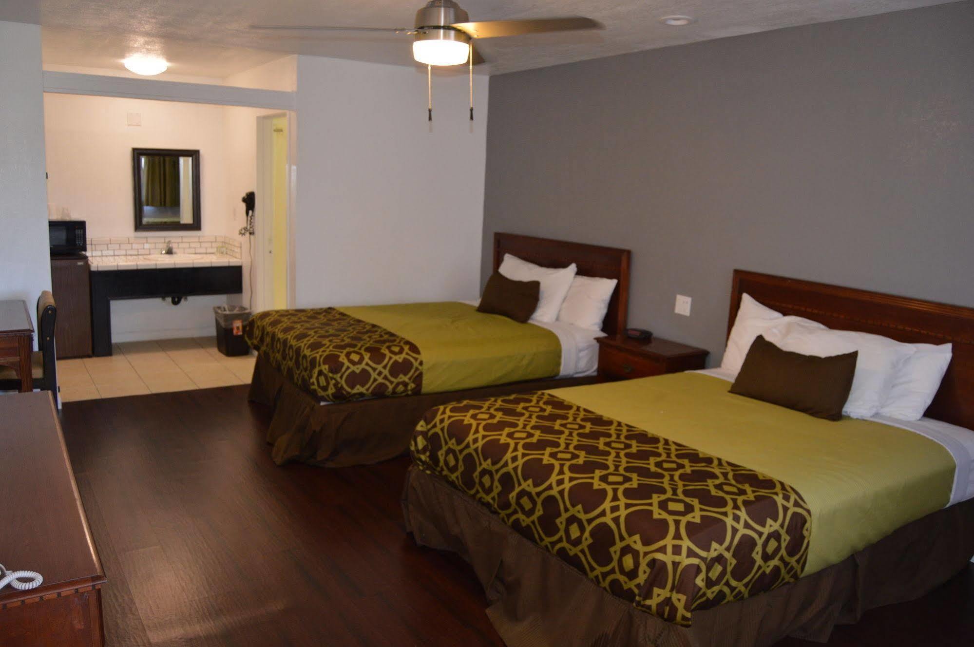 Musicland Hotel Palm Springs Extérieur photo