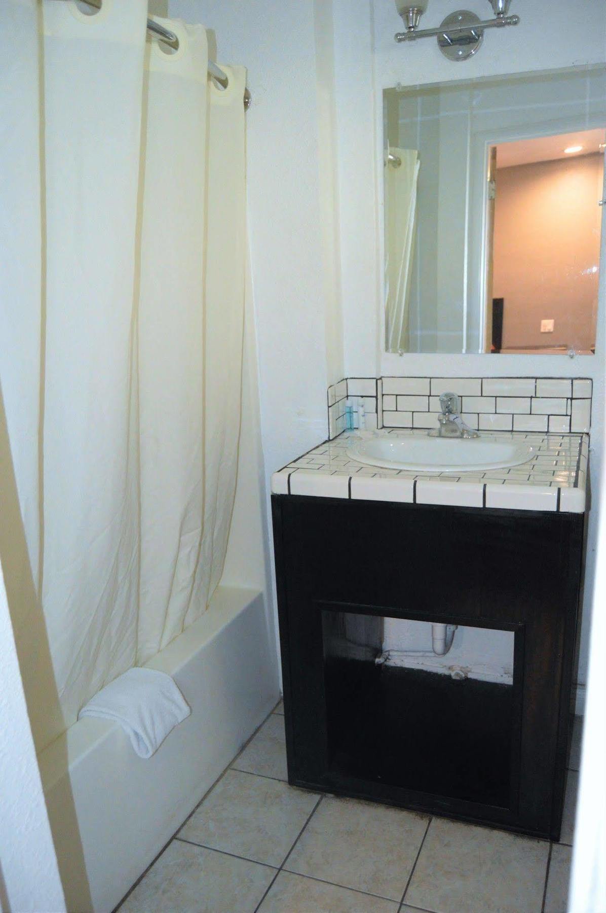 Musicland Hotel Palm Springs Extérieur photo
