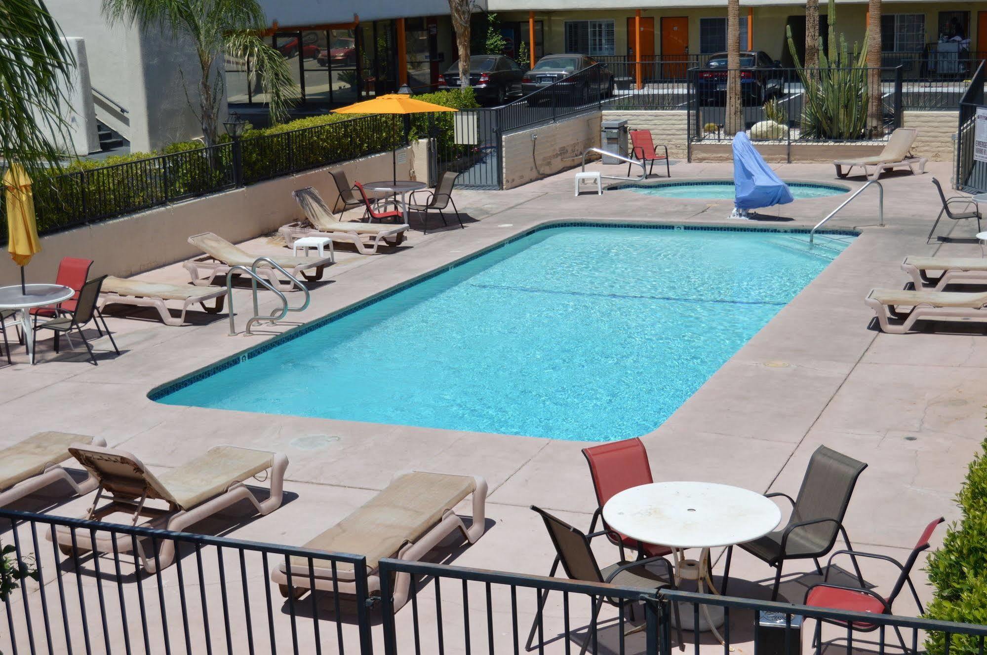 Musicland Hotel Palm Springs Extérieur photo