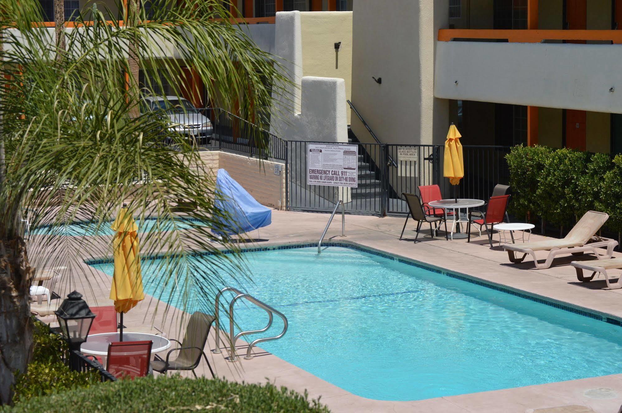 Musicland Hotel Palm Springs Extérieur photo